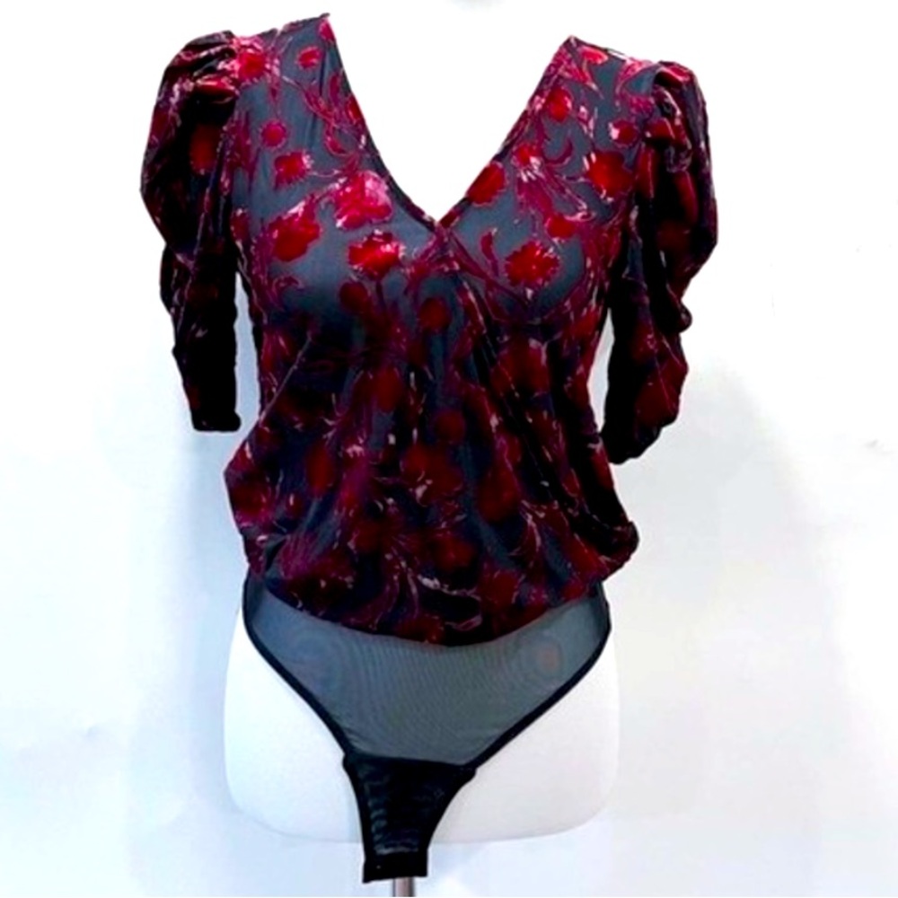 Leith Floral Velvet Burnout Puff Sleeve Bodysuit Sz Small